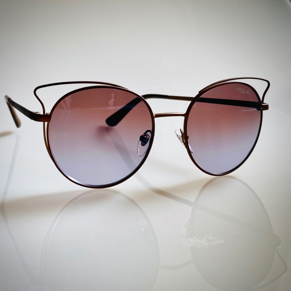 Vogue Cat-Eye Phantos Sunglasses w/Case- Violet Gradient  Lens Brown Metal Frame